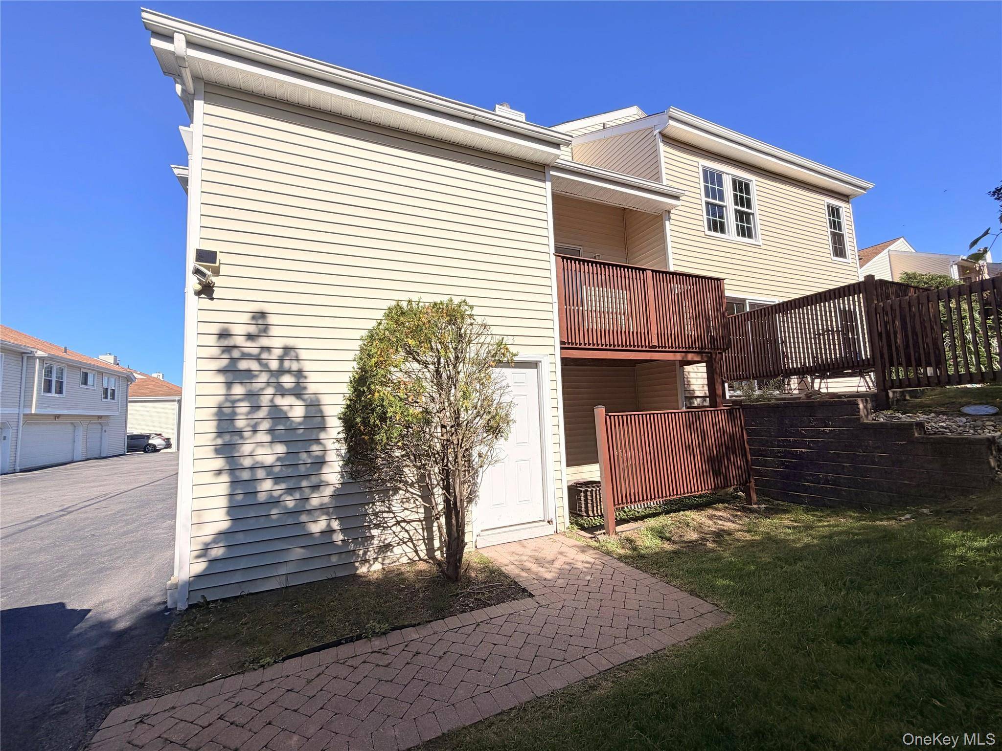 1223 Whispering HLS, Chester, NY 10918