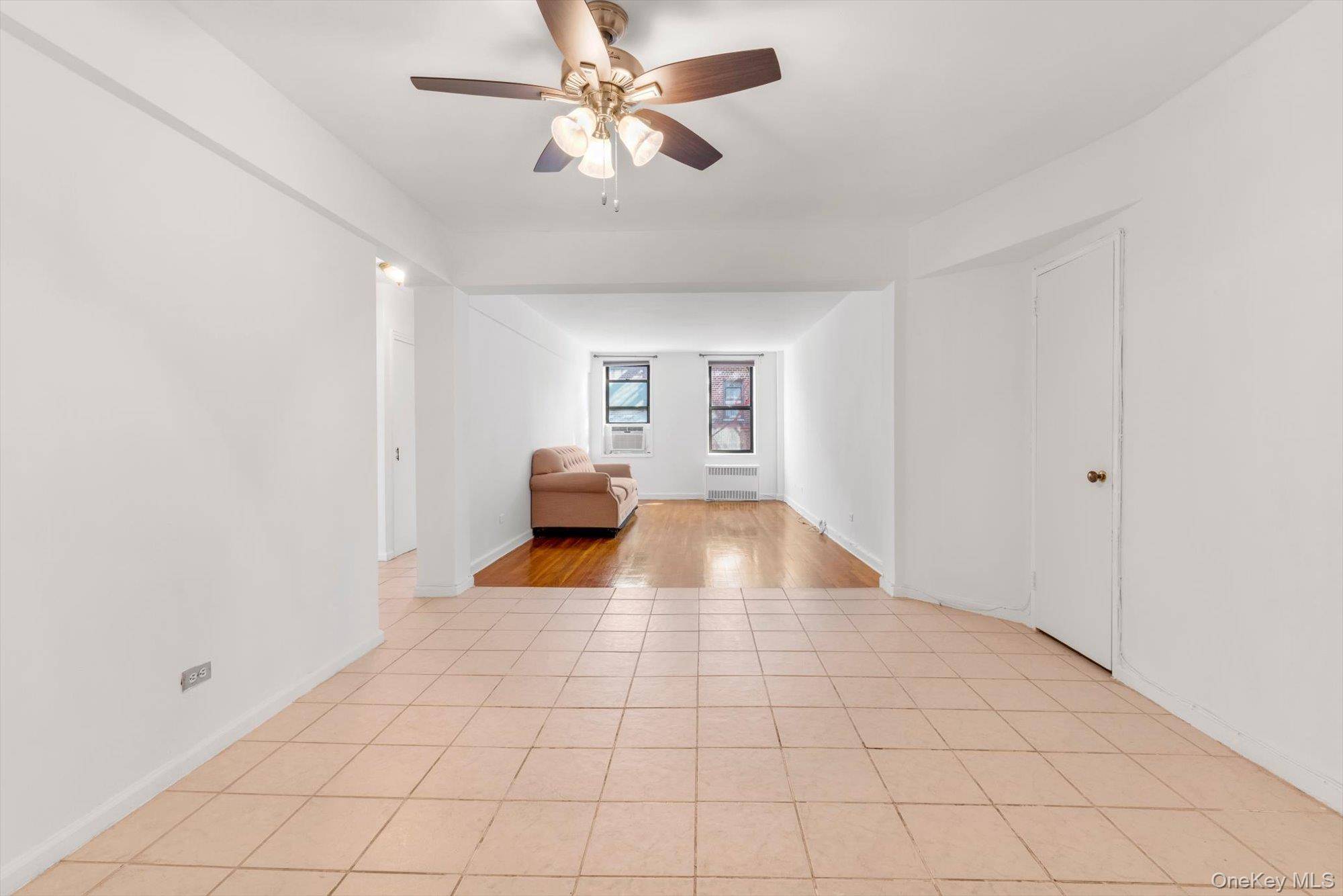 83-35 139 ST #5 S, Briarwood, NY 11435