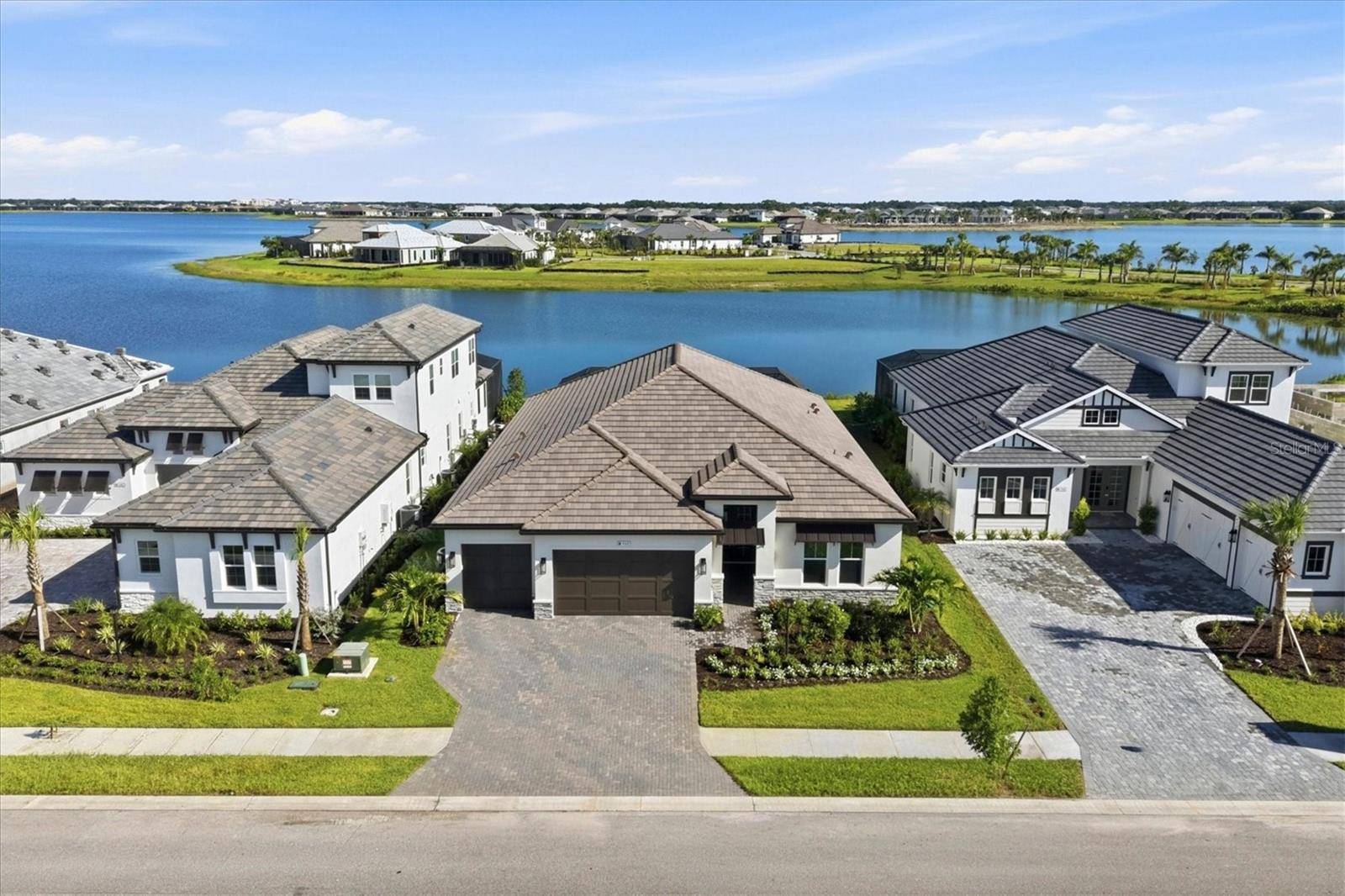 844 BLUE SHELL LOOP, Sarasota, FL 34240