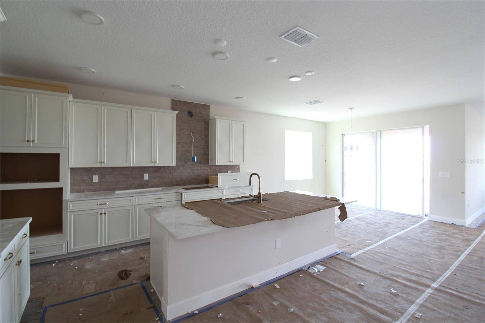 5400 LASSEN ST, St Cloud, FL 34771