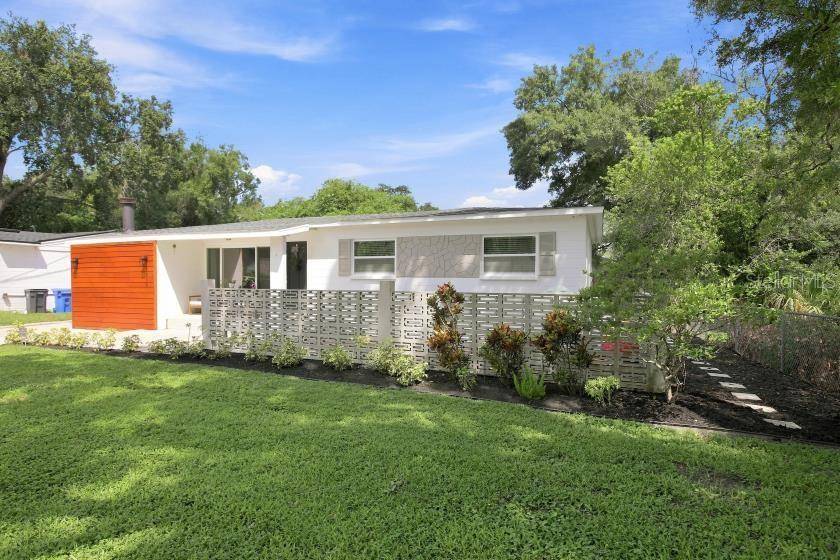 2313 CARROLL PL, Tampa, FL 33612