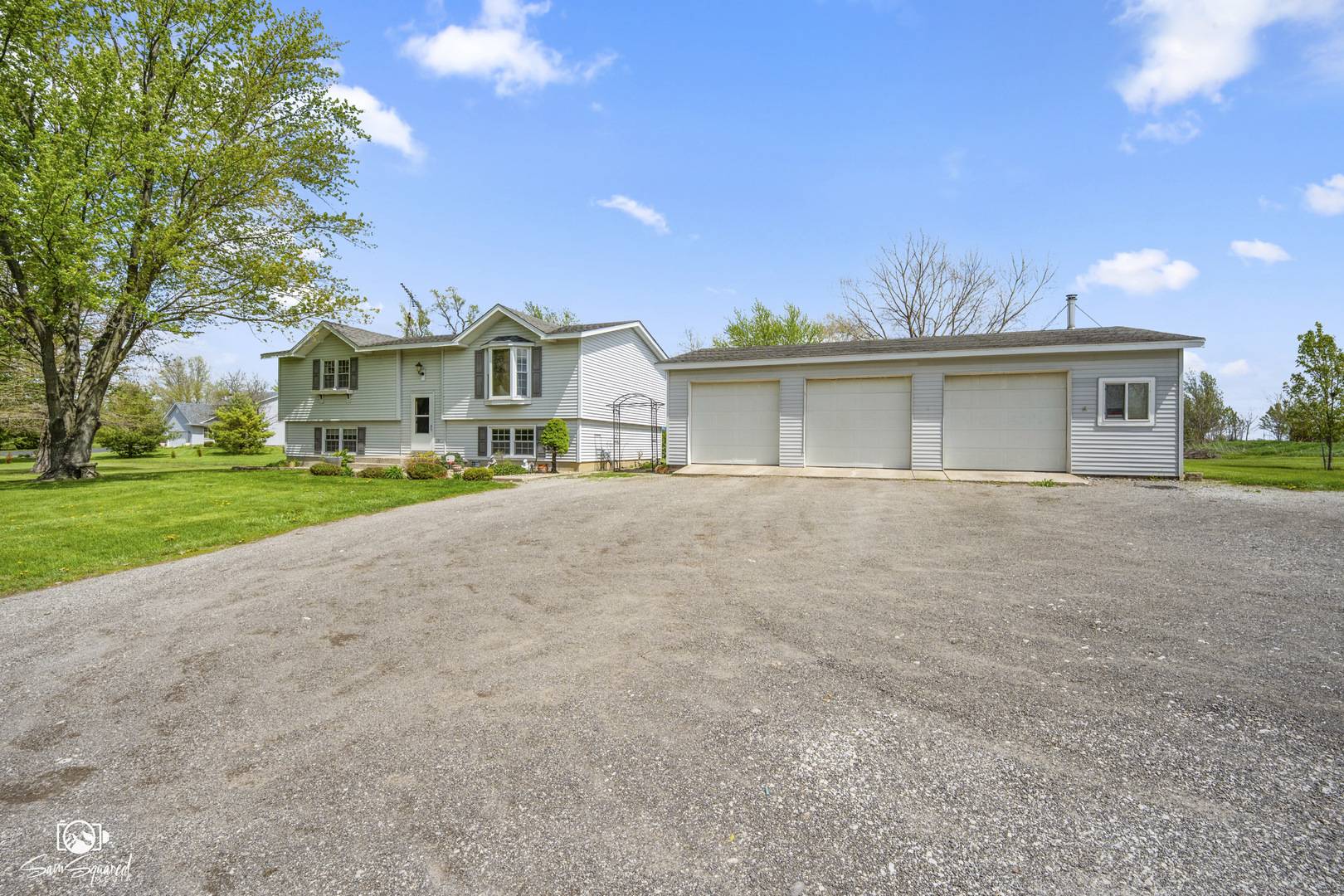 27057 S Woodlawn AVE, Crete, IL 60417