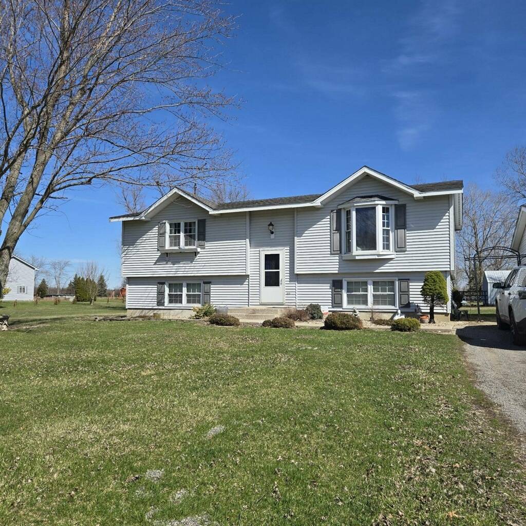 27057 S Woodlawn AVE, Crete, IL 60417