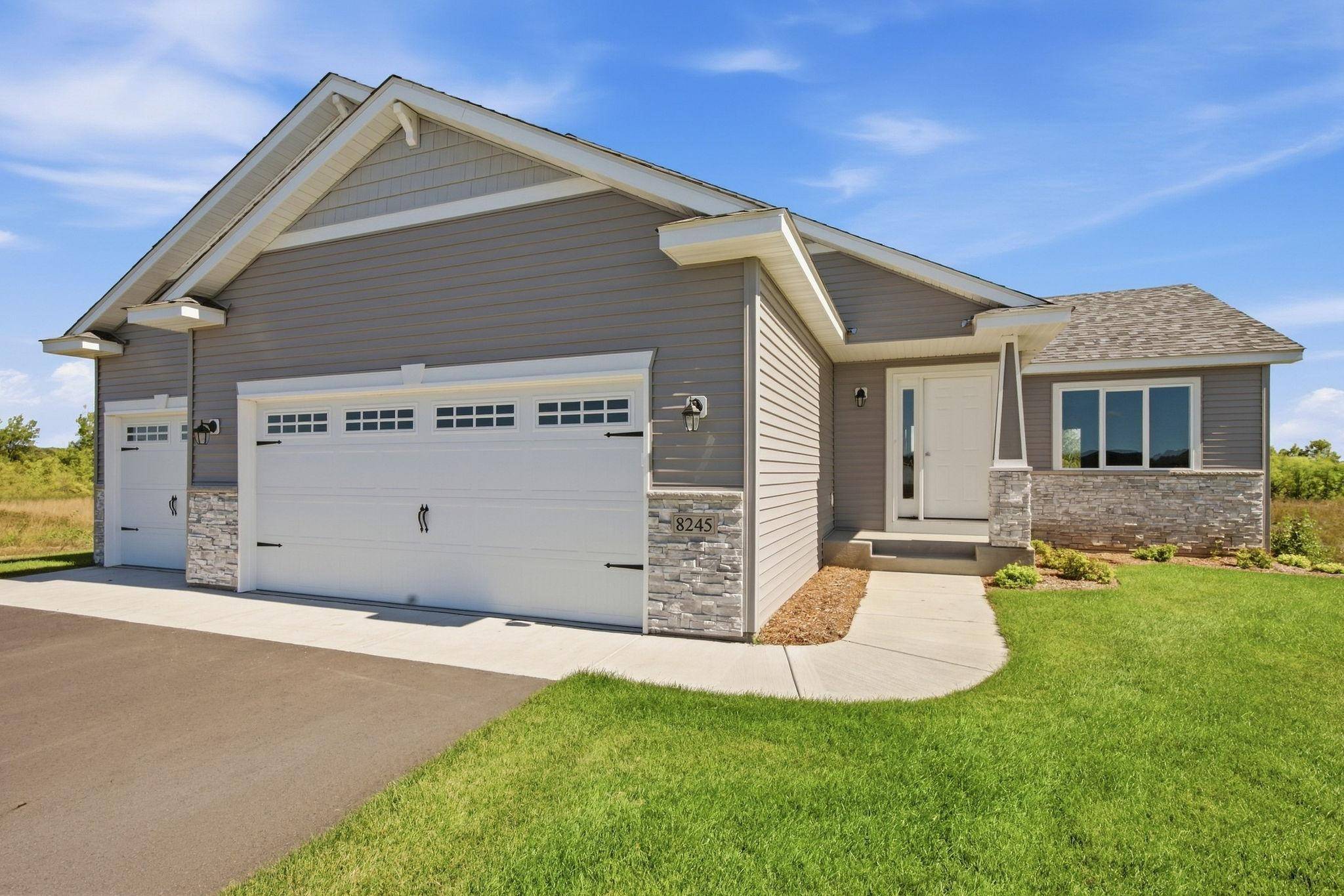 8245 Natures Edge RD, Clear Lake, MN 55319