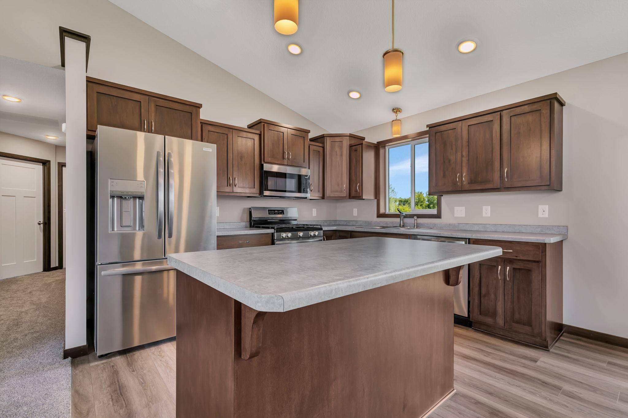 8245 Natures Edge RD, Clear Lake, MN 55319