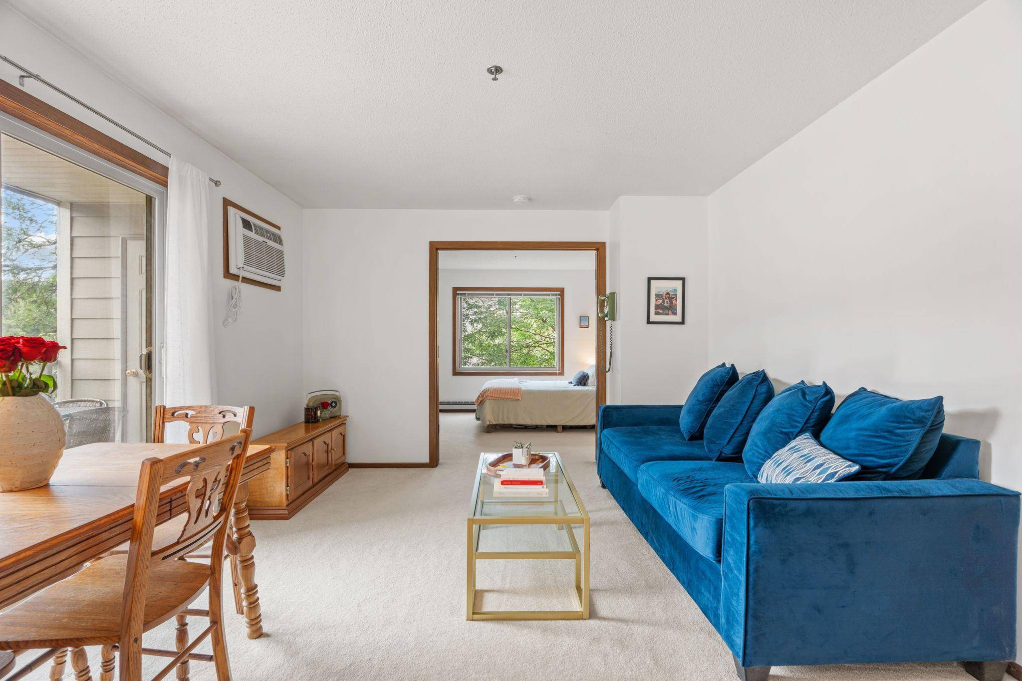 2100 Ridge DR #22, Saint Louis Park, MN 55416