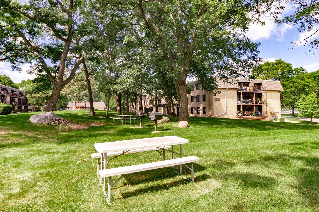 3421 Kent ST #407, Shoreview, MN 55126