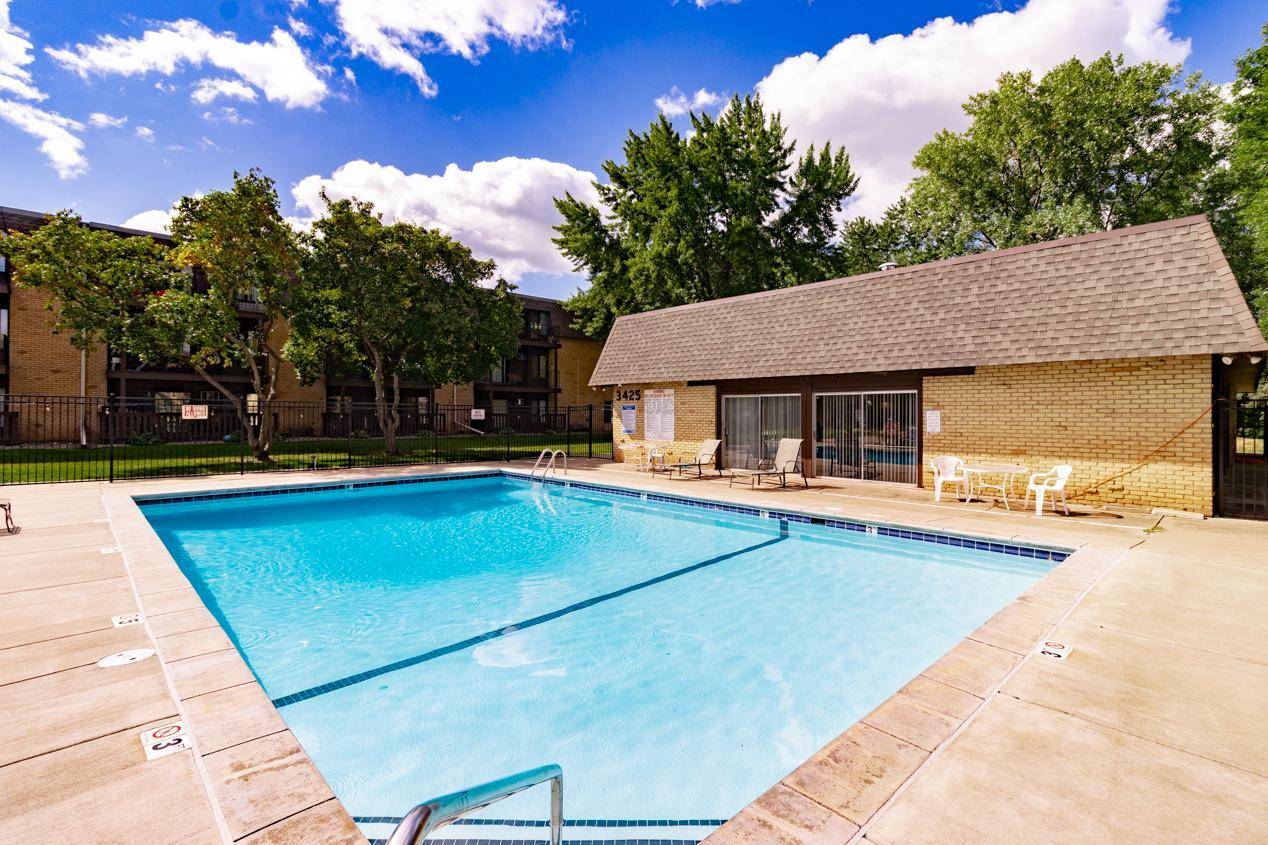 3421 Kent ST #407, Shoreview, MN 55126