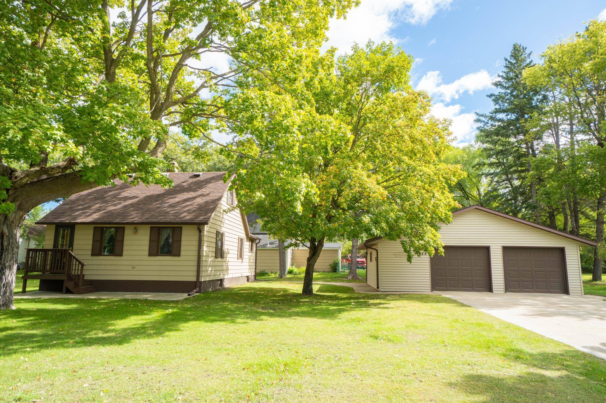 128 Smith AVE, New York Mills, MN 56567