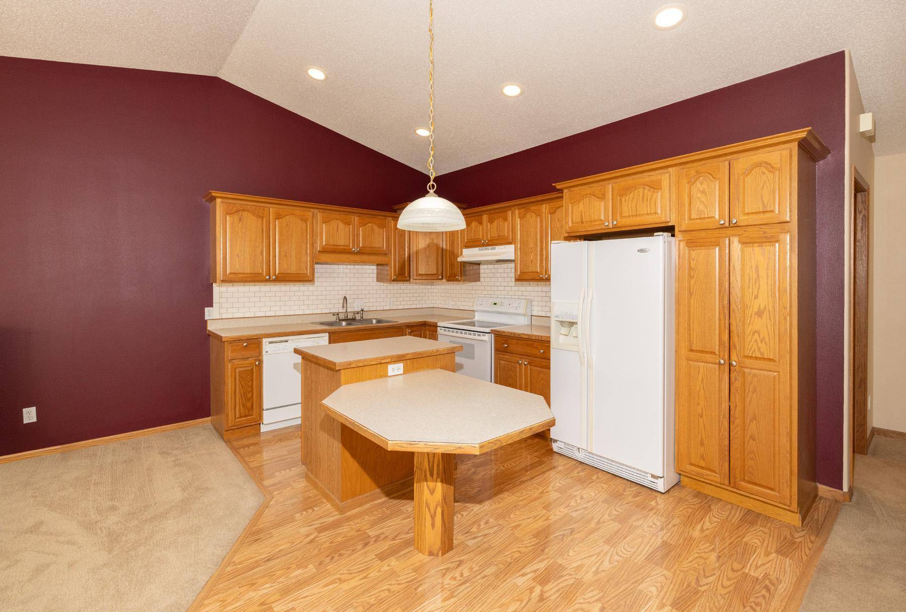 807 Morningside DR, Casselton, ND 58012