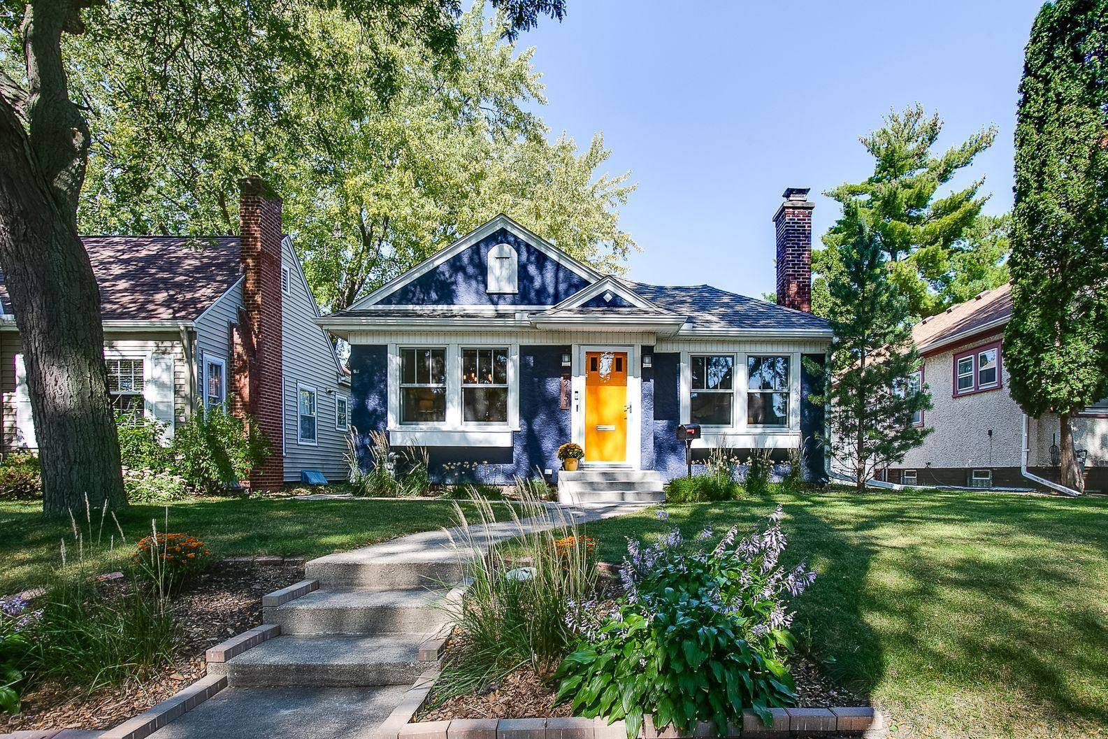 2151 Eleanor AVE, Saint Paul, MN 55116