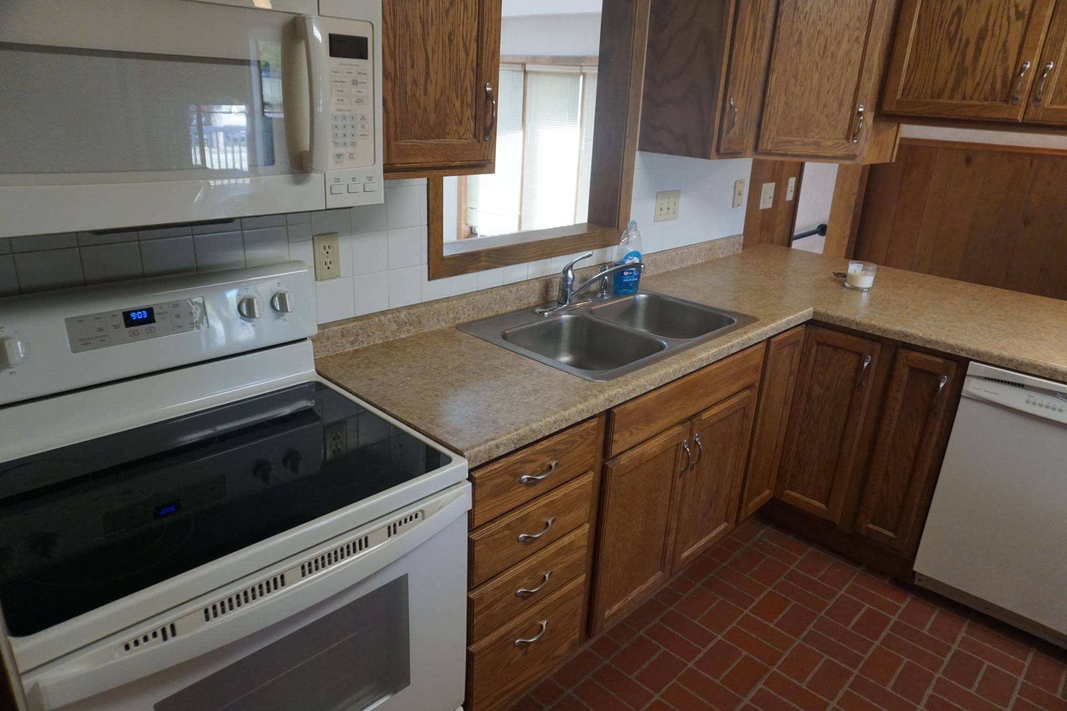 504 11th ST N, Breckenridge, MN 56520