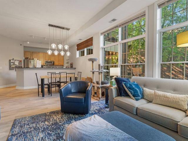 851 River Mews CT #105, Minneapolis, MN 55414