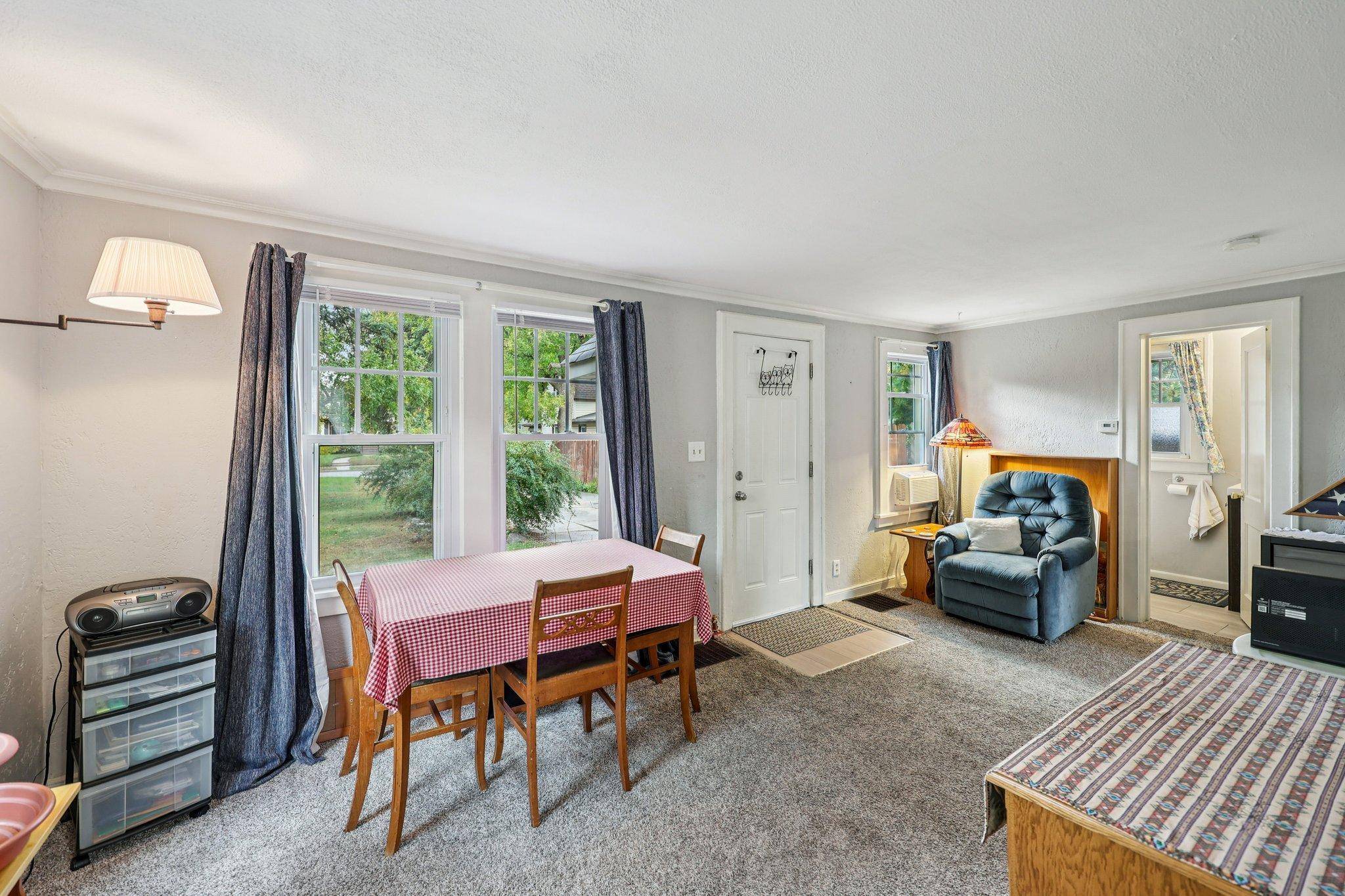4000 Sheridan AVE N, Minneapolis, MN 55412