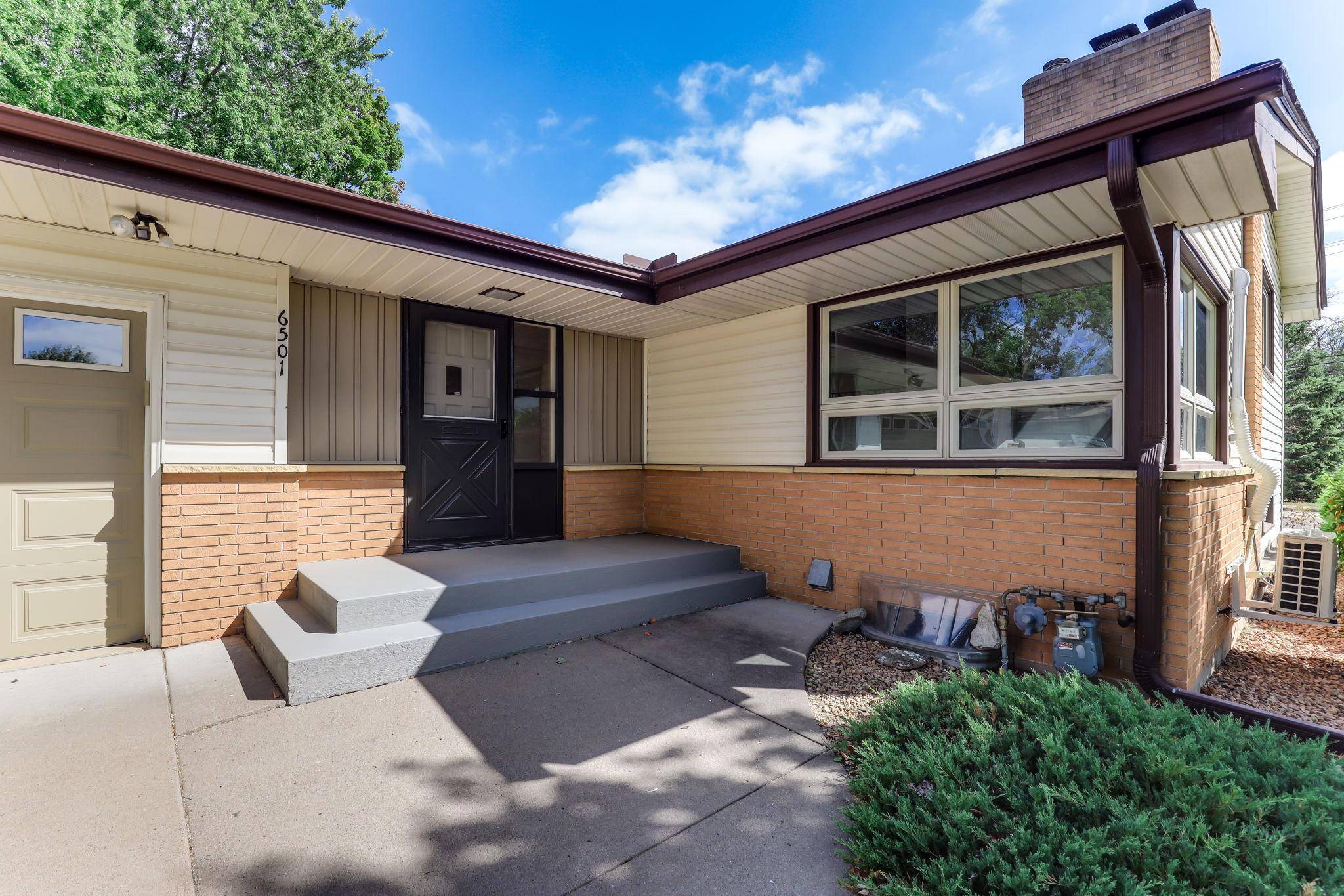 6501 Pierce ST NE, Fridley, MN 55432