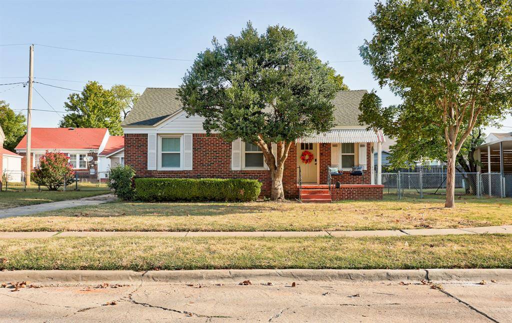 407 E 7th ST, Edmond, OK 73034