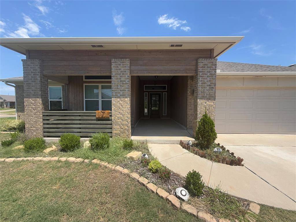 18808 Bajo DR, Edmond, OK 73012