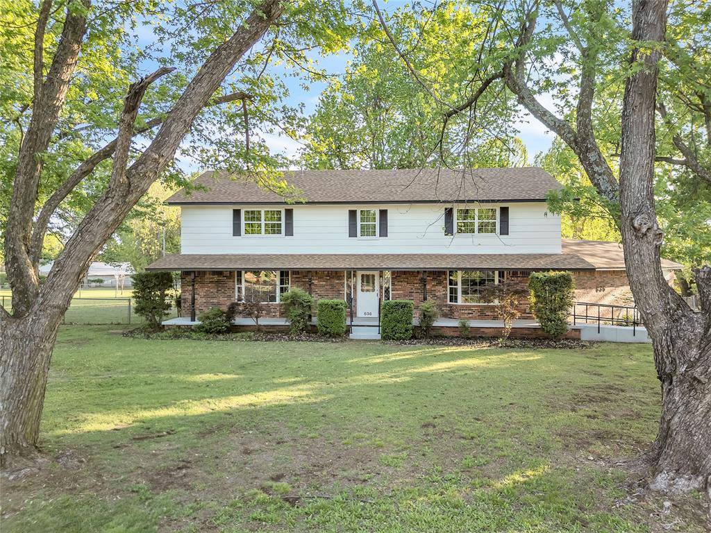 636 E Lea TER, Mustang, OK 73064