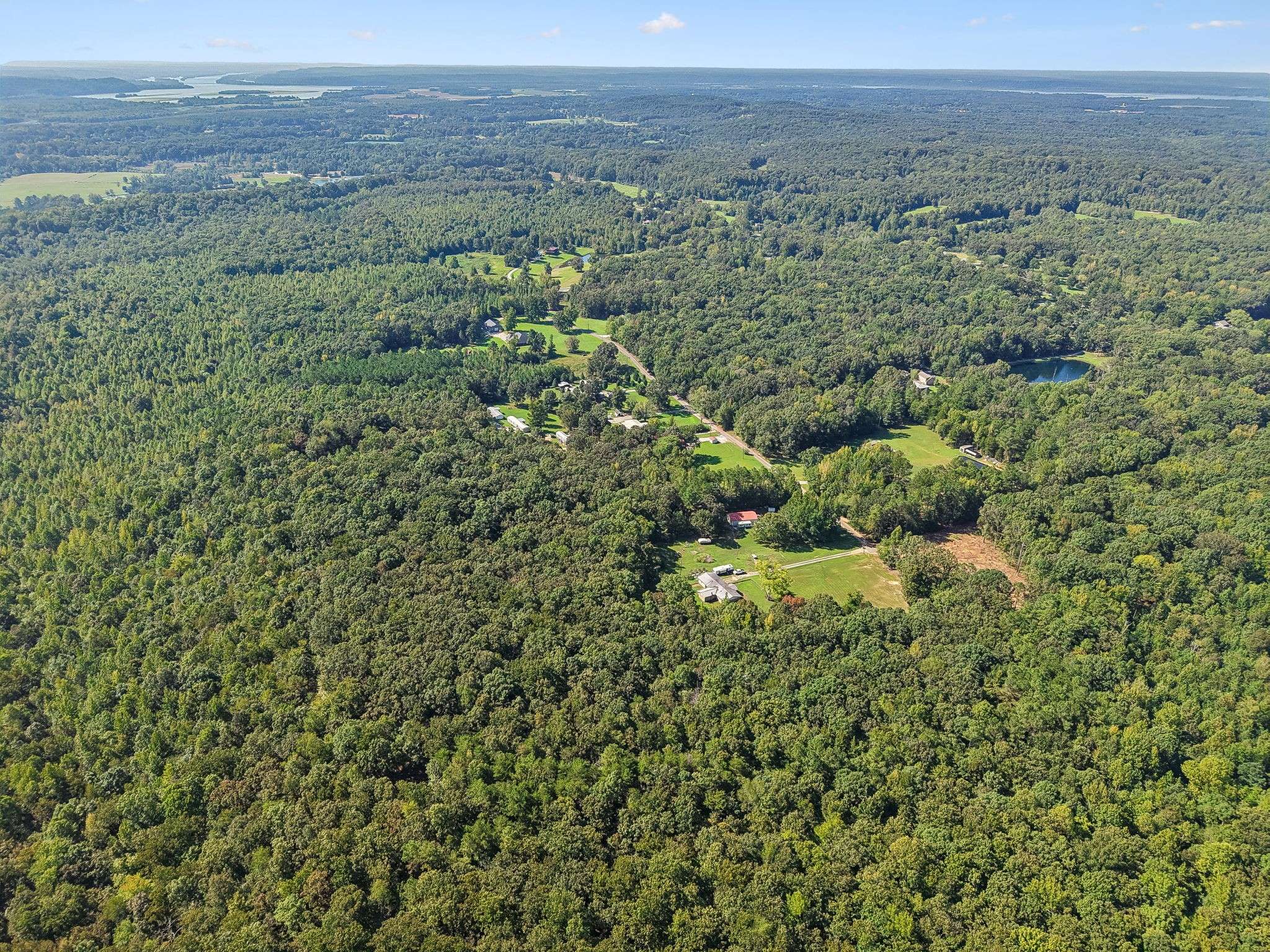 410 Pender Hill Ln, New Johnsonville, TN 37134