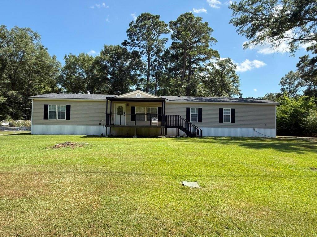 20970 Lee Lane, Chandler, TX 75758