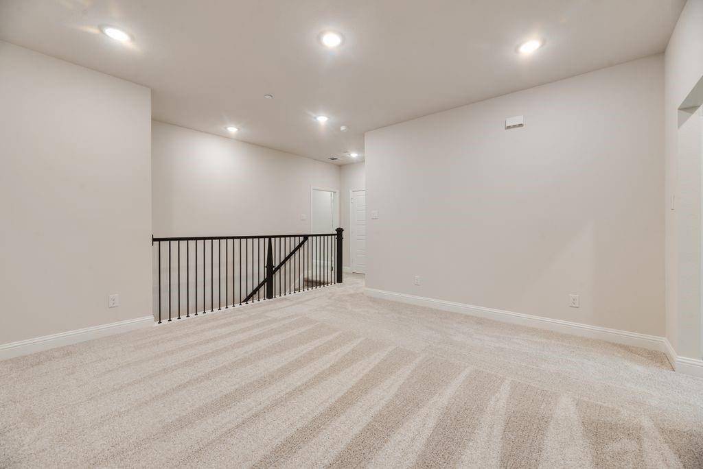 8305 Bayside Drive, Rowlett, TX 75088