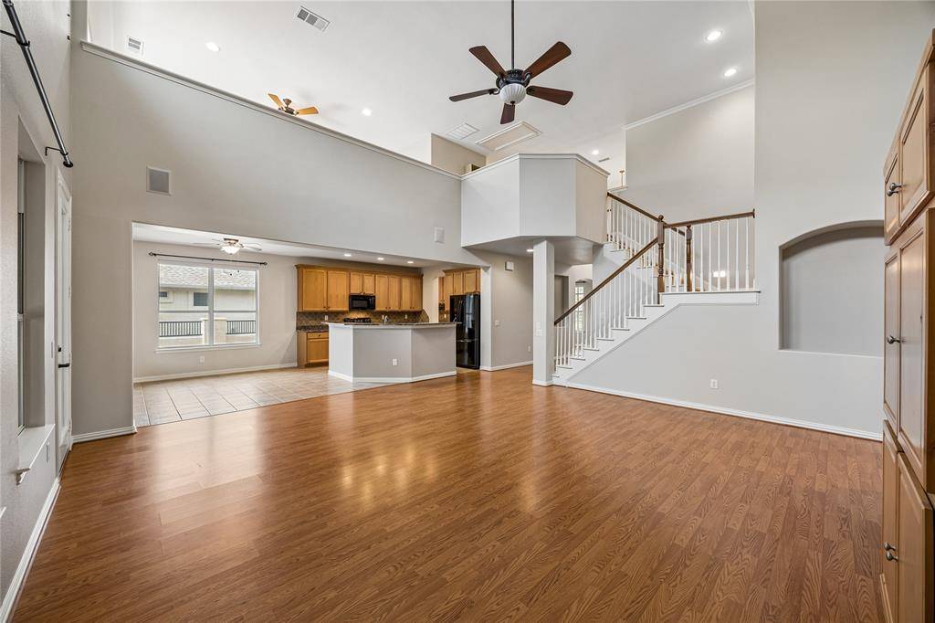 8713 Franklin Drive, Denton, TX 76207