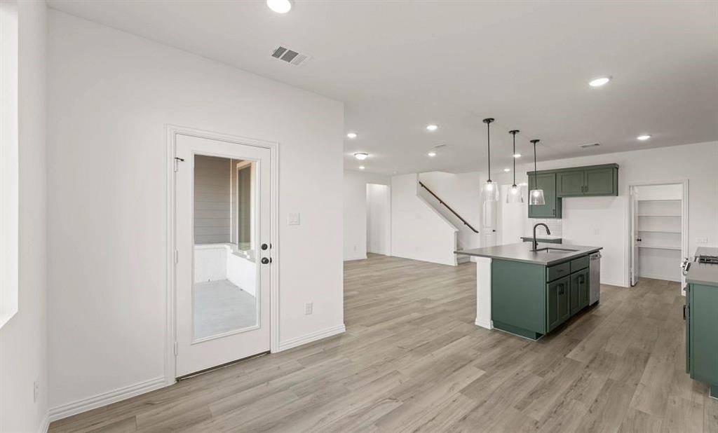 737 Waterhouse Lake Drive, Anna, TX 75409