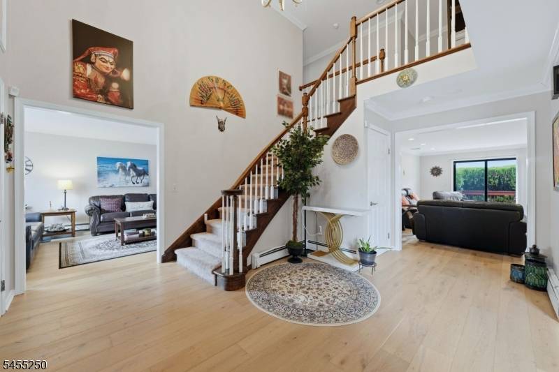 41 Florham Rd, Parsippany-troy Hills Twp., NJ 07054