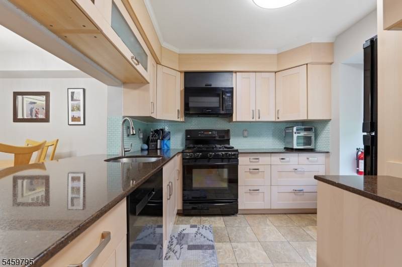 2508 Commons At Kingswood Dr, East Brunswick Twp., NJ 08816