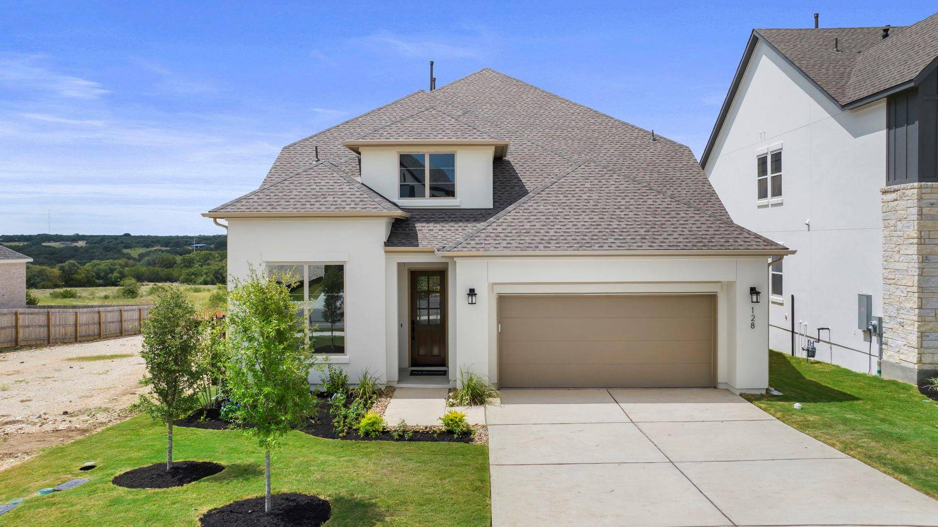 128 Ensberg LN, Liberty Hill, TX 78642