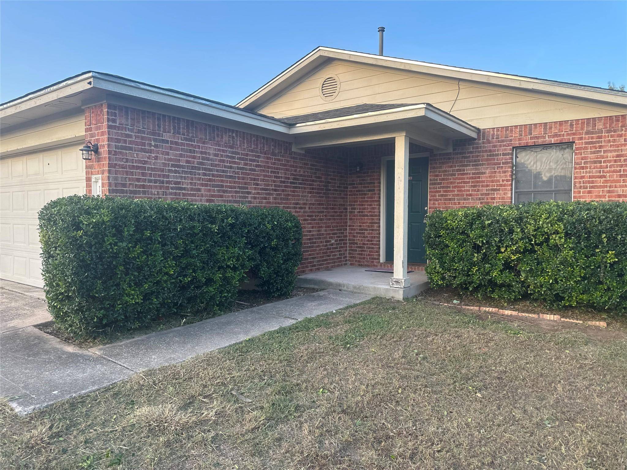 128 GRANT WAY, Kyle, TX 78640