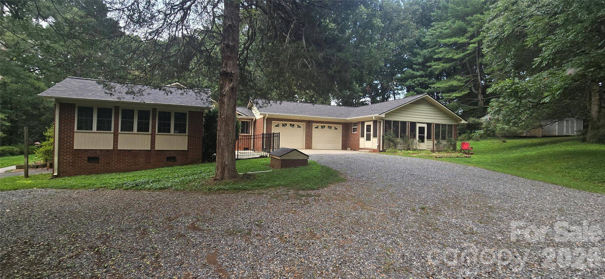2593 Hickory HWY, Statesville, NC 28677