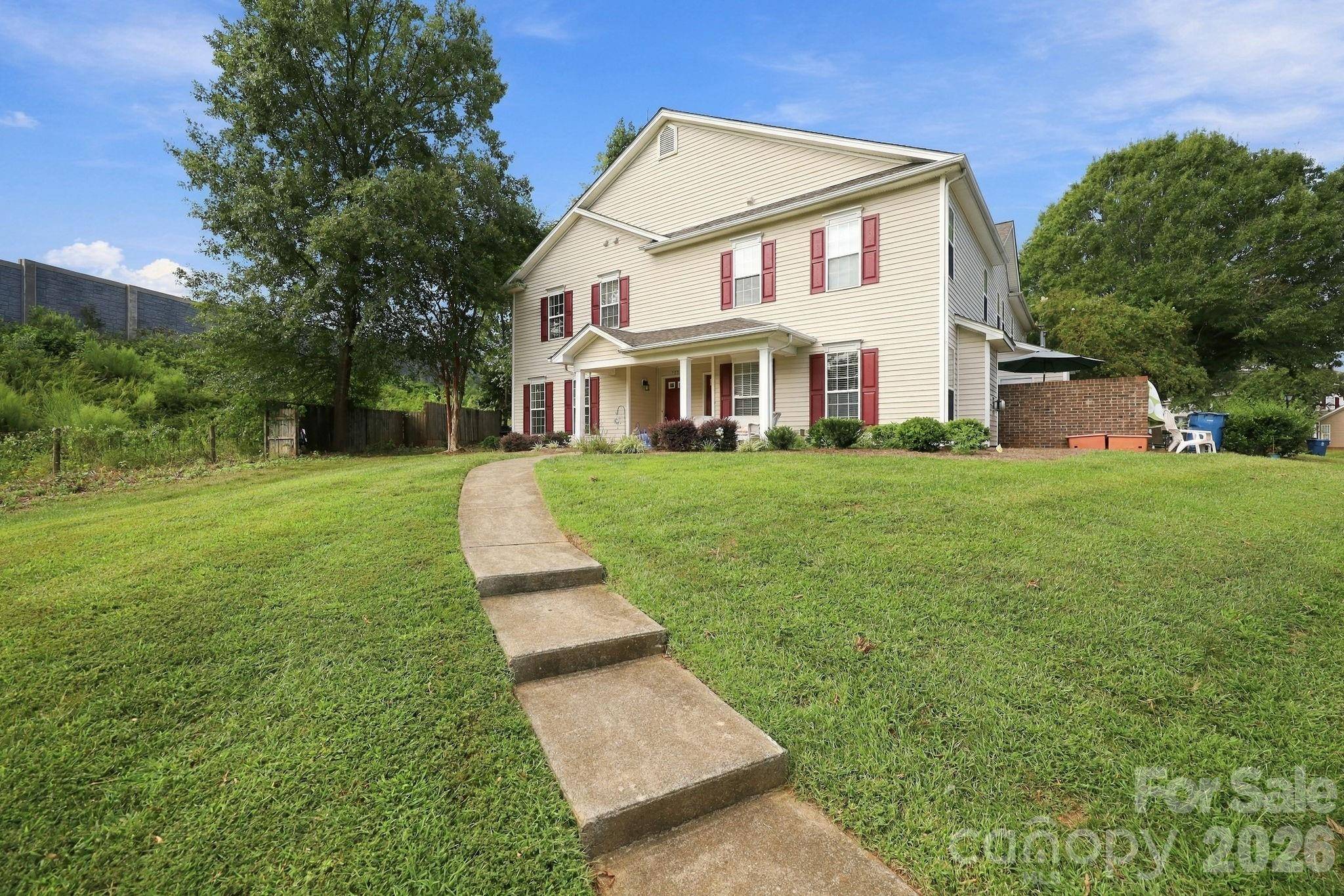 127 Pinewood LN #103, Bermuda Run, NC 27006