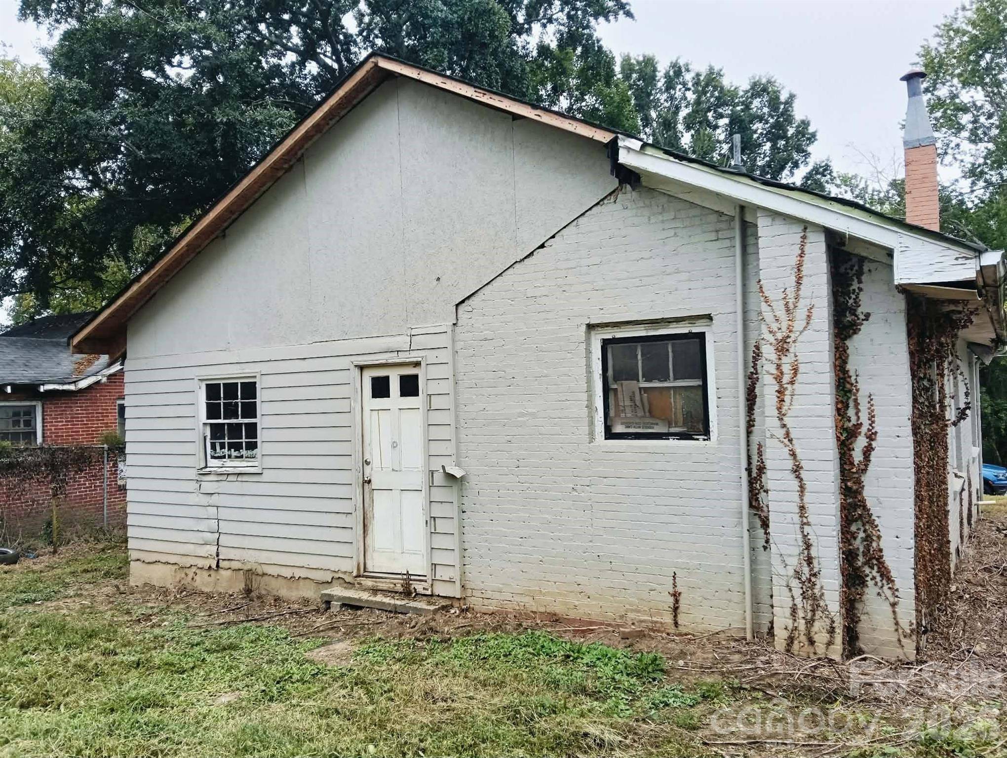 610 Lineberger ST, Shelby, NC 28150