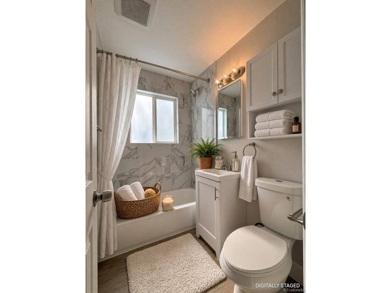 940 Moline, Aurora, CO 80010