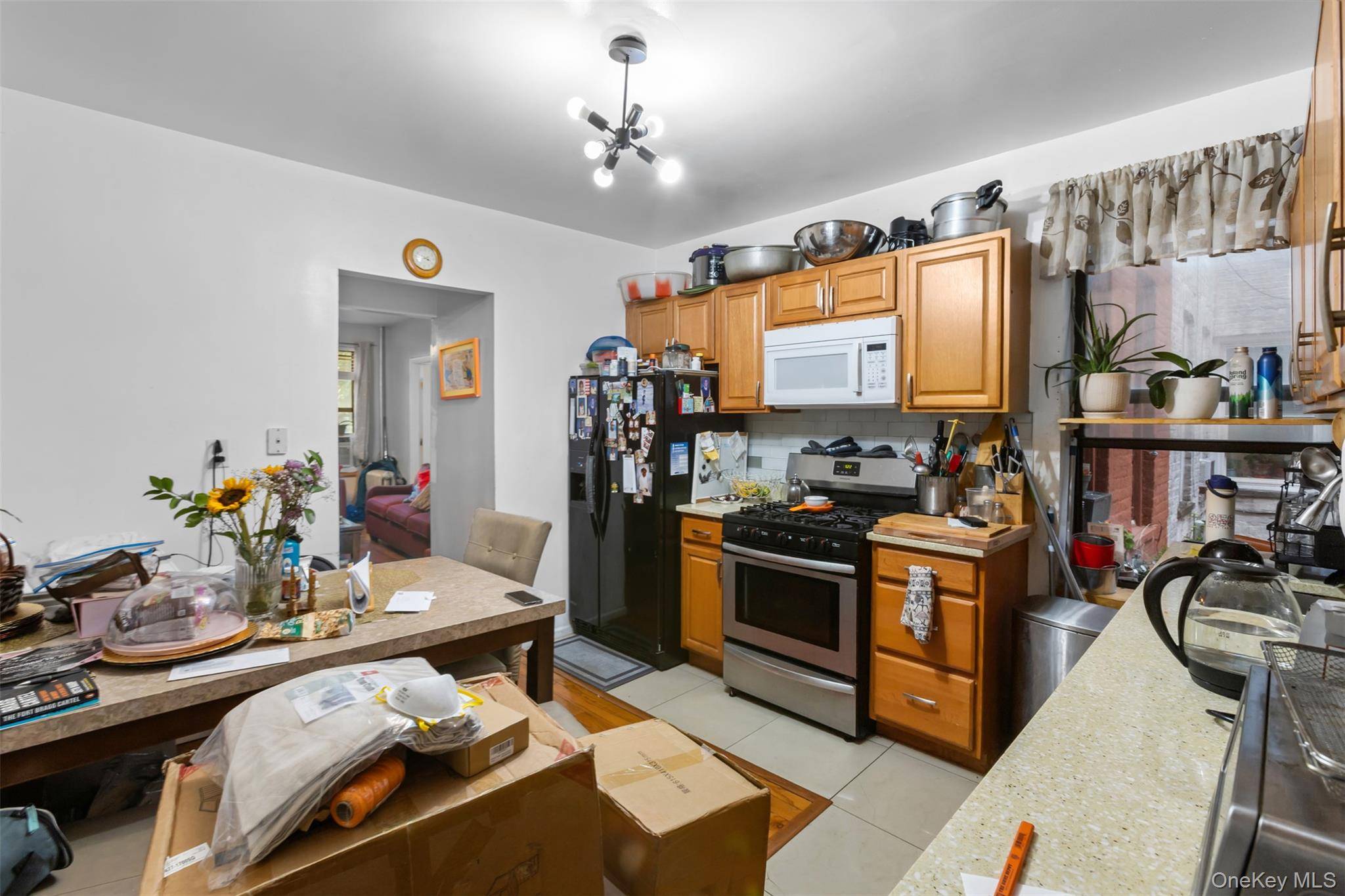 350 E 51st ST, Brooklyn, NY 11203