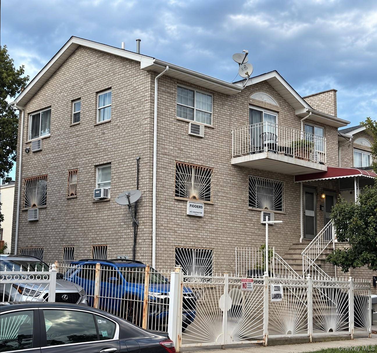 2737 Lawton AVE, Bronx, NY 10465
