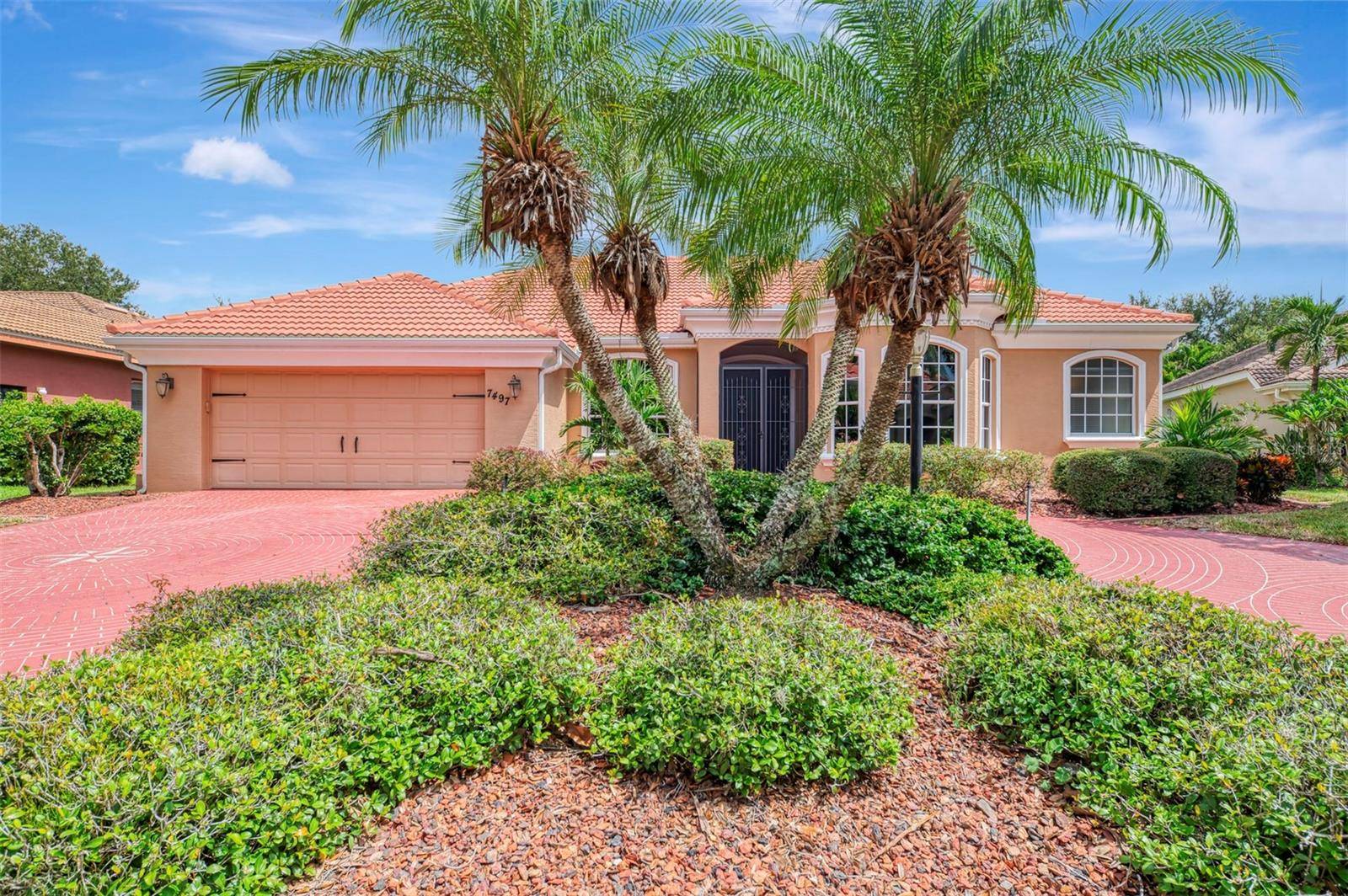 7497 PALMER GLEN CIR, Sarasota, FL 34240