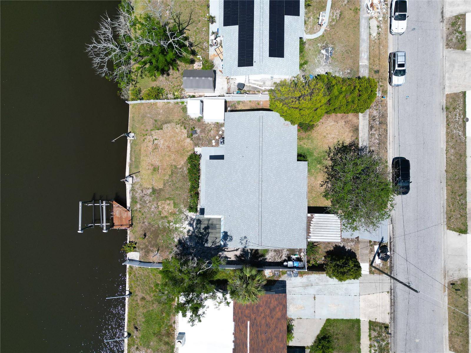 5812 LIVERPOOL DR, Tampa, FL 33615