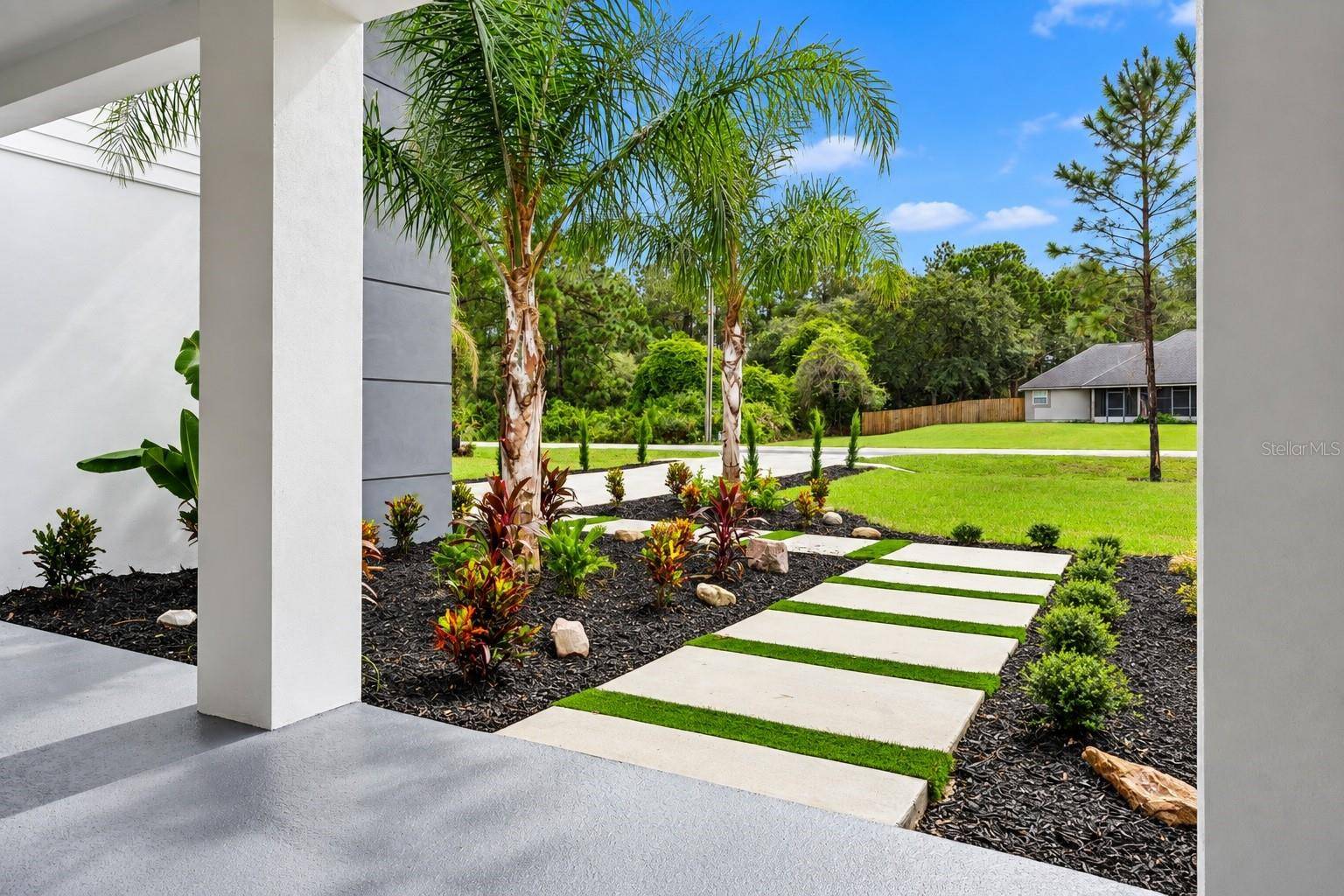 30620 KUMQUAT AVE, Eustis, FL 32736