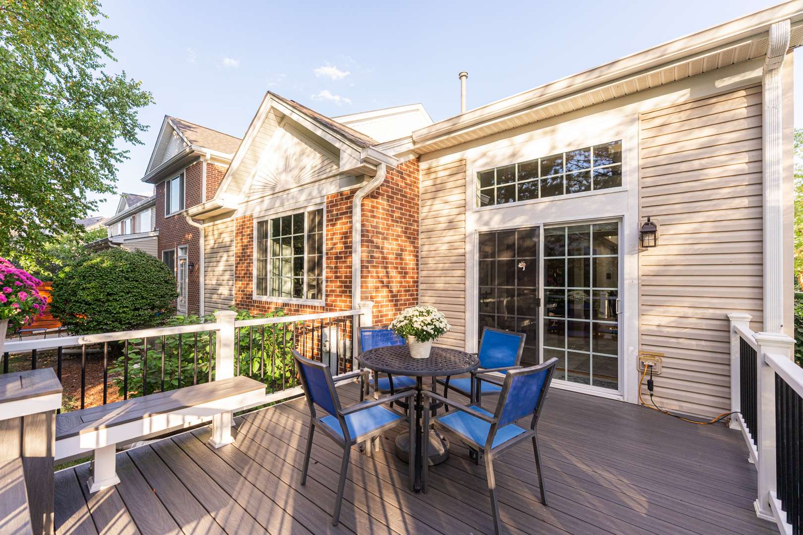 276 Larsdotter LN, Geneva, IL 60134