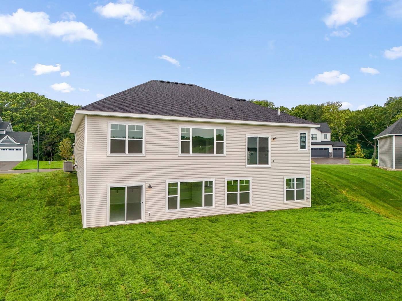 908 Big Woods DR, Delano, MN 55328