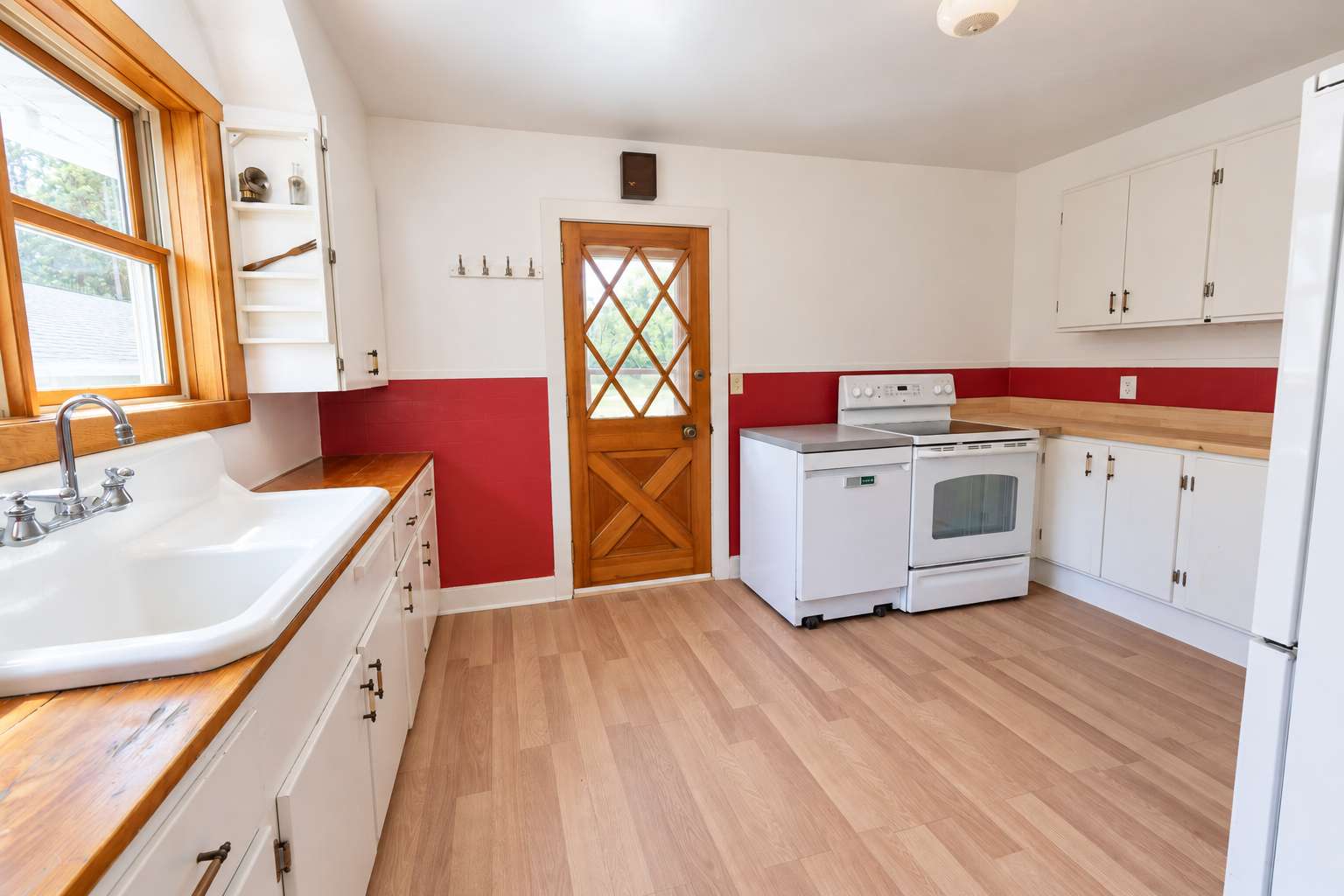 640 Superior AVE, Crosby, MN 56441