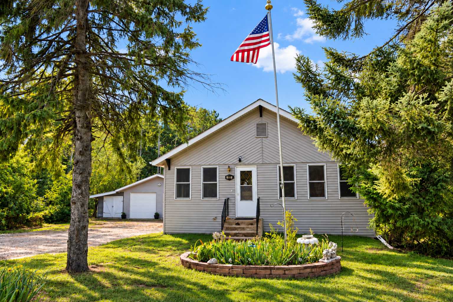 640 Superior AVE, Crosby, MN 56441