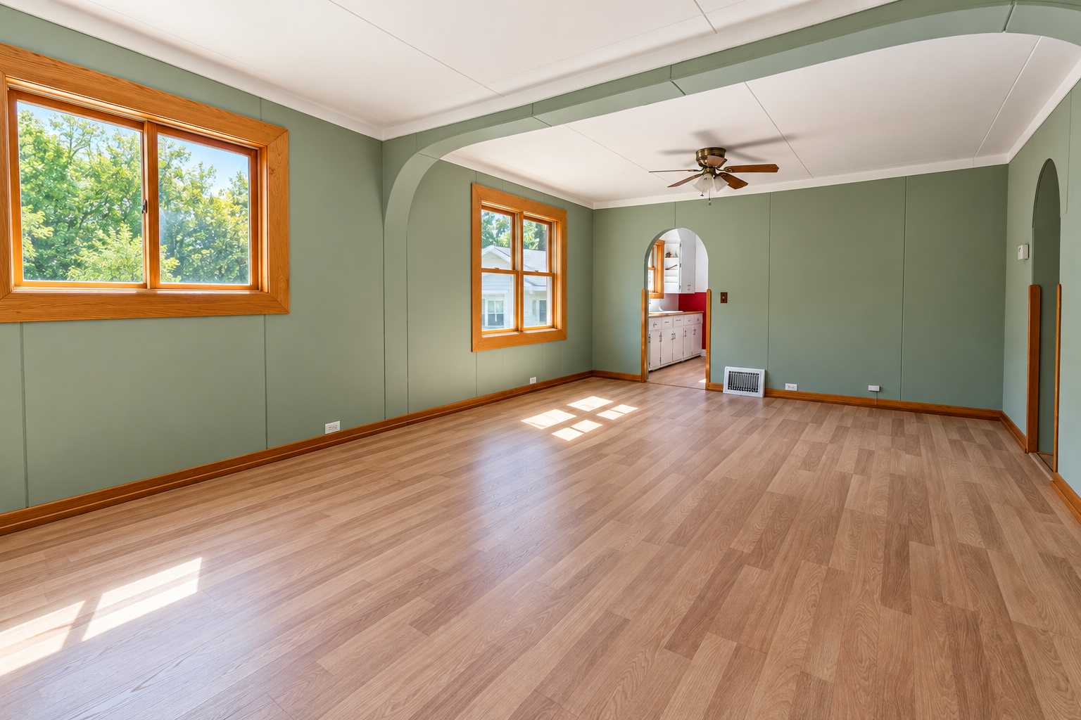 640 Superior AVE, Crosby, MN 56441