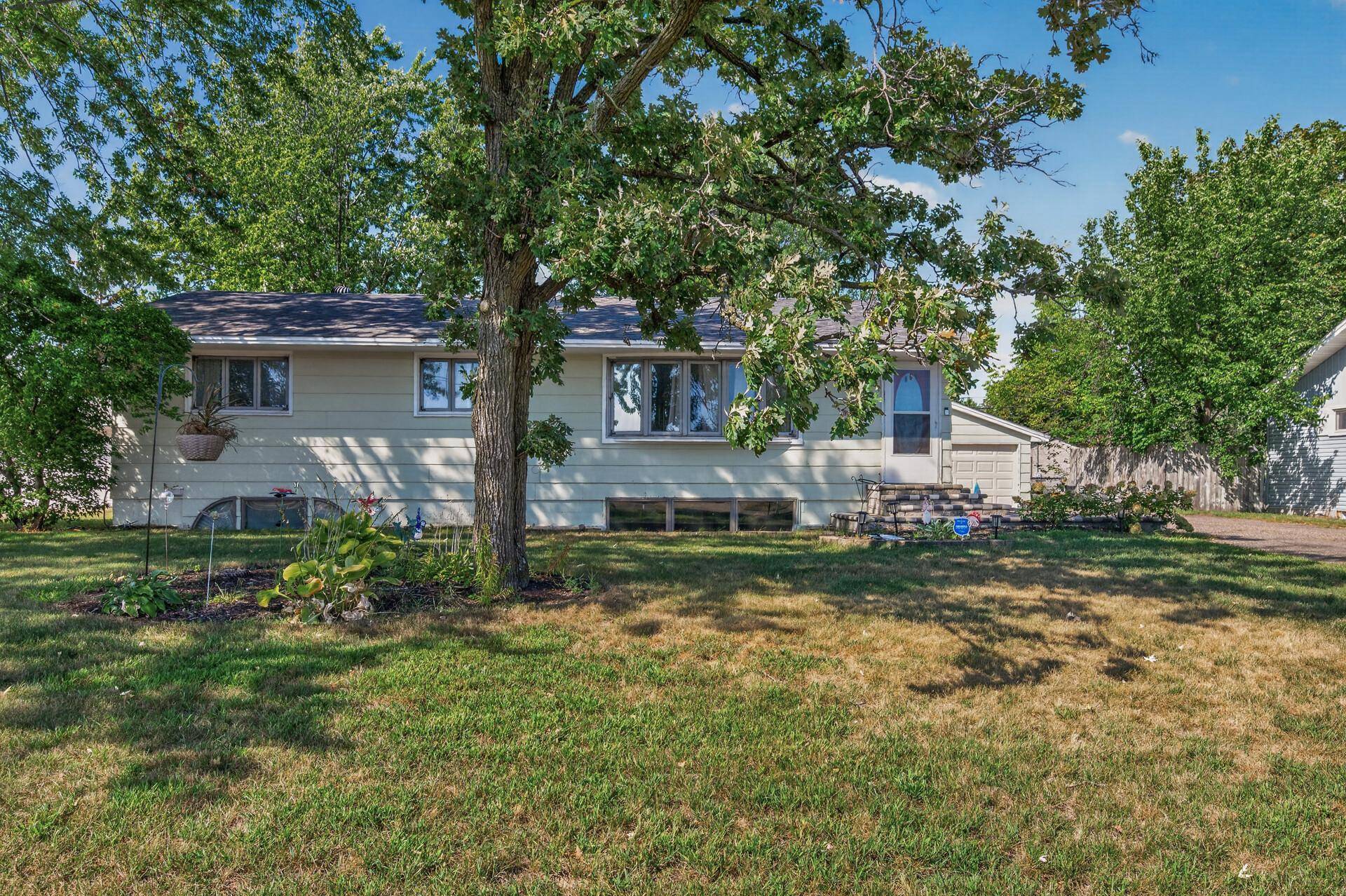 8088 Able ST NE, Spring Lake Park, MN 55432