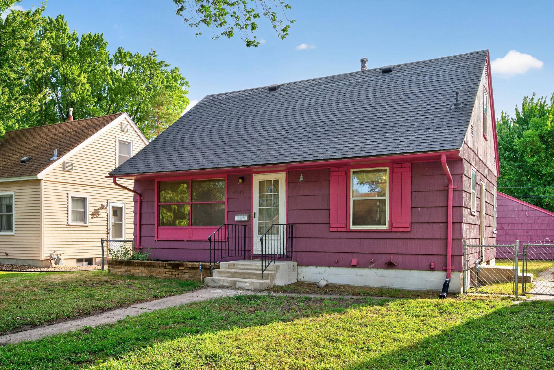 5242 James AVE N, Minneapolis, MN 55430