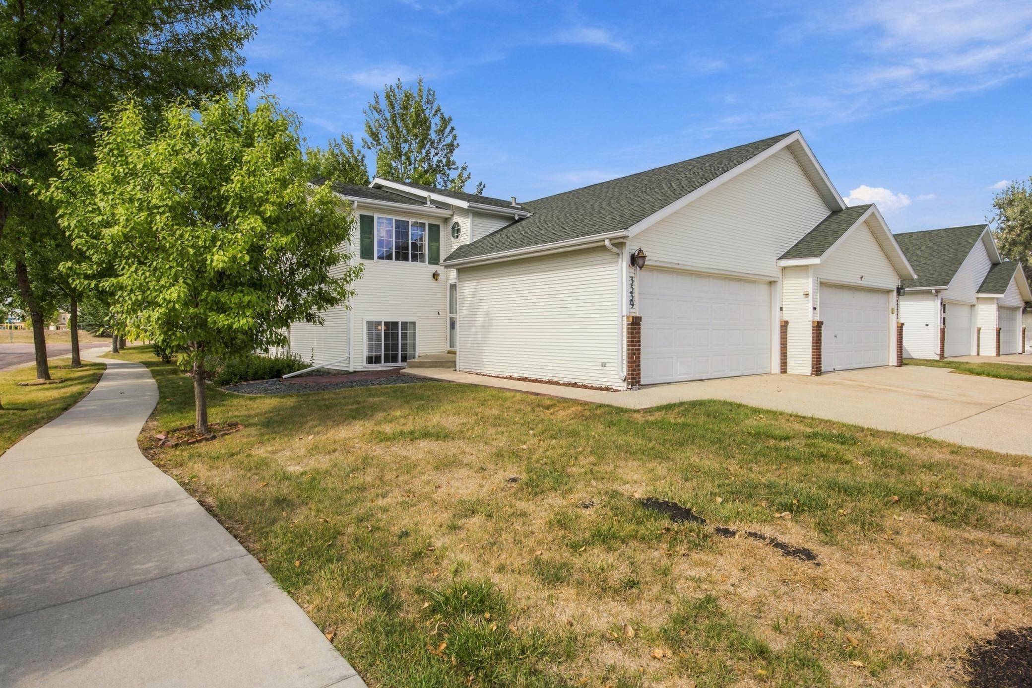 3539 31st ST S, Fargo, ND 58104