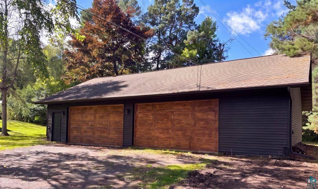 5758 Old Miller Trunk HWY, Duluth, MN 55811