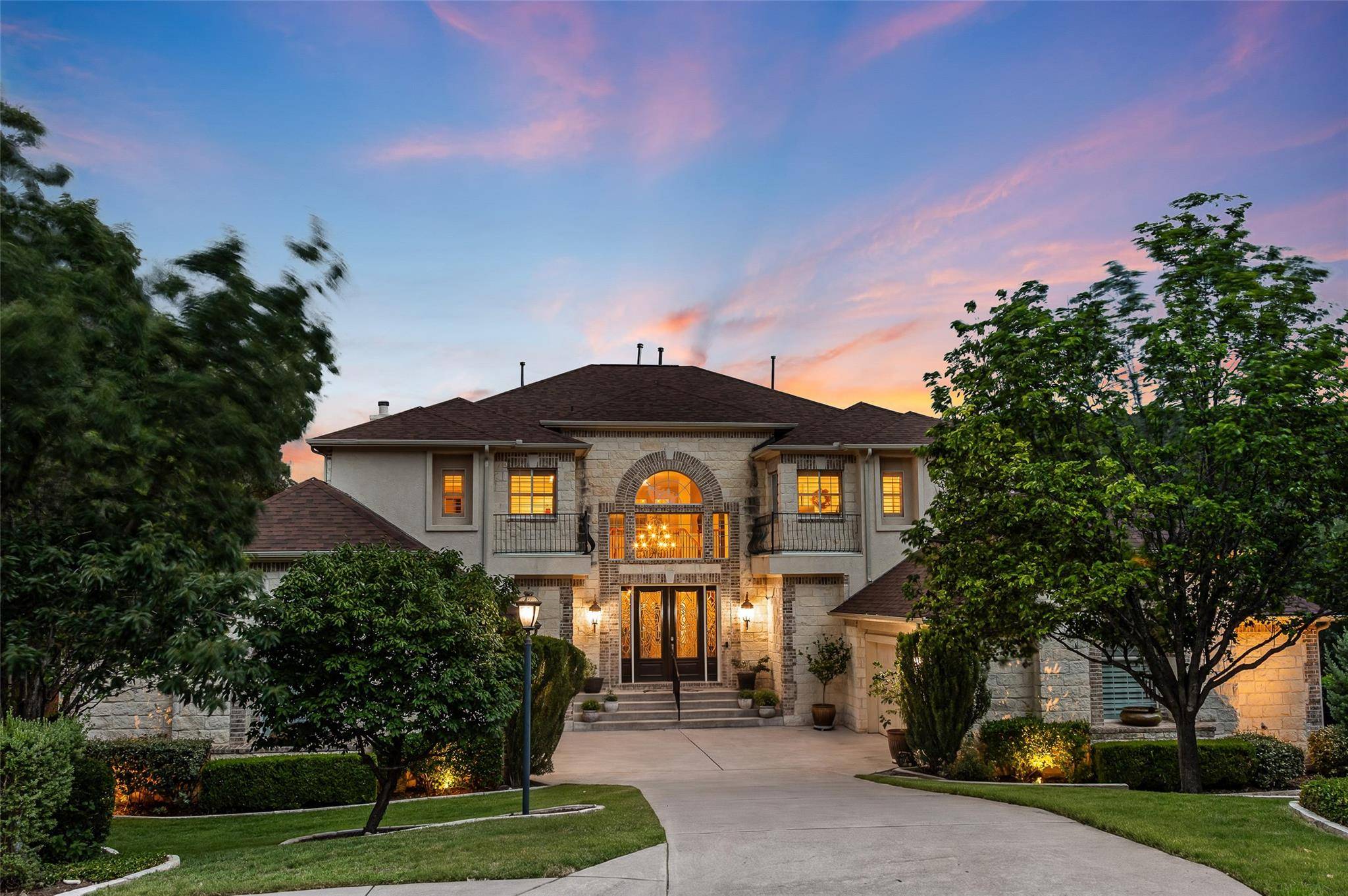 129 Vailco LN, Austin, TX 78738